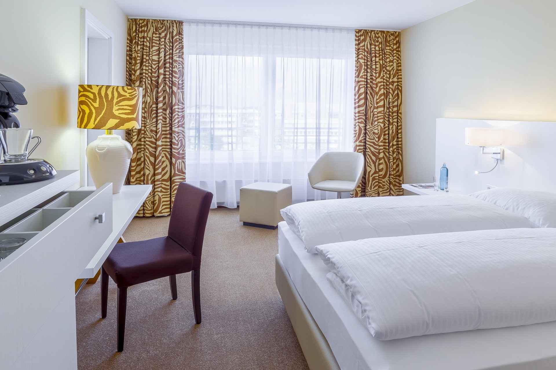 Business Zimmer im relexa hotel Frankfurt Main